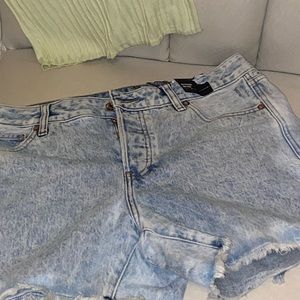 BUNDLE - Free people shirt express shorts